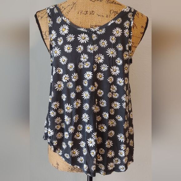 Eyelash Couture Tank Top w Daisy Print Sz M - Picture 2 of 8